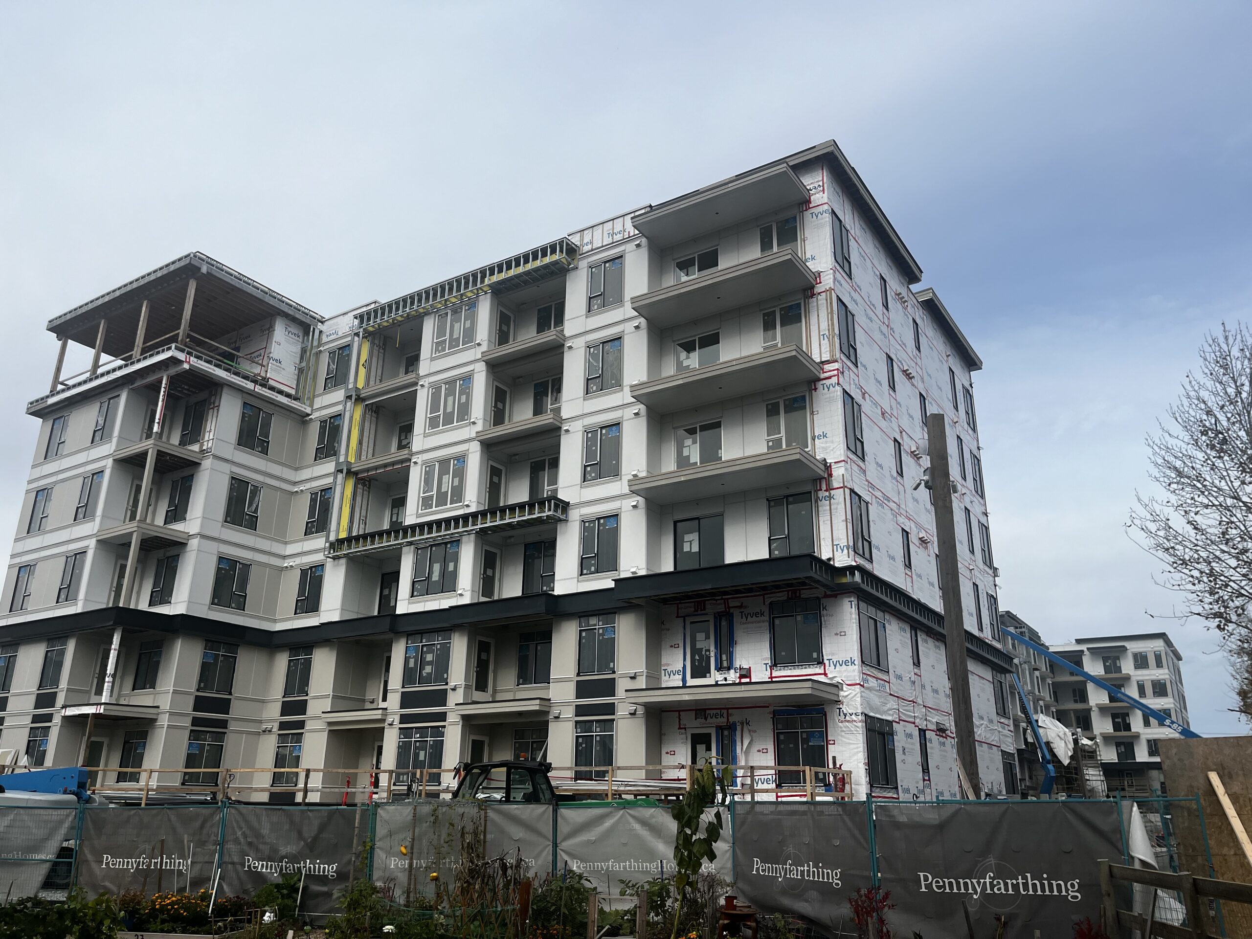Trillium – Pennyfarthing Apartments