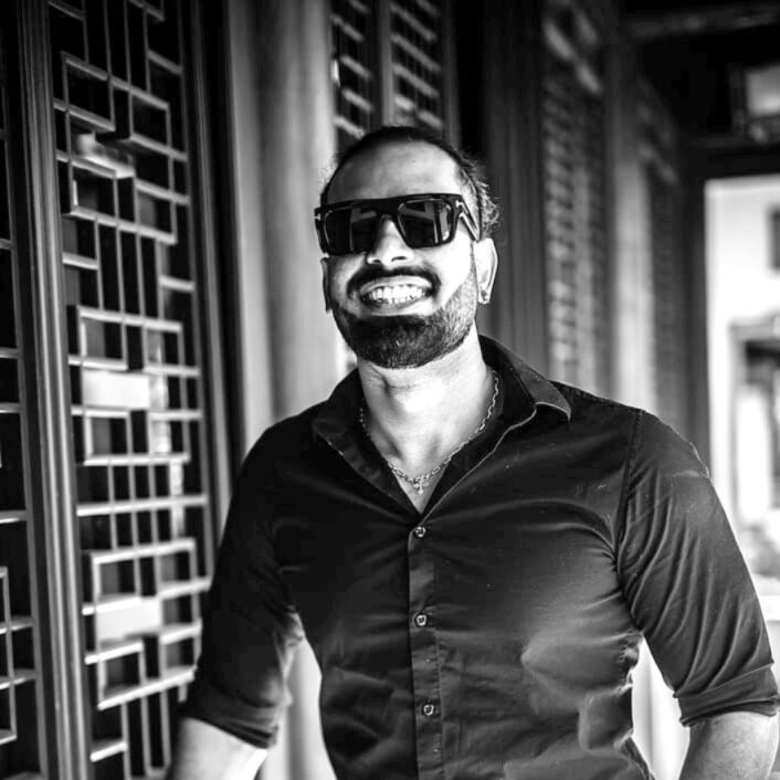 Richie Abraham,<br />
Director of Operations & PM
